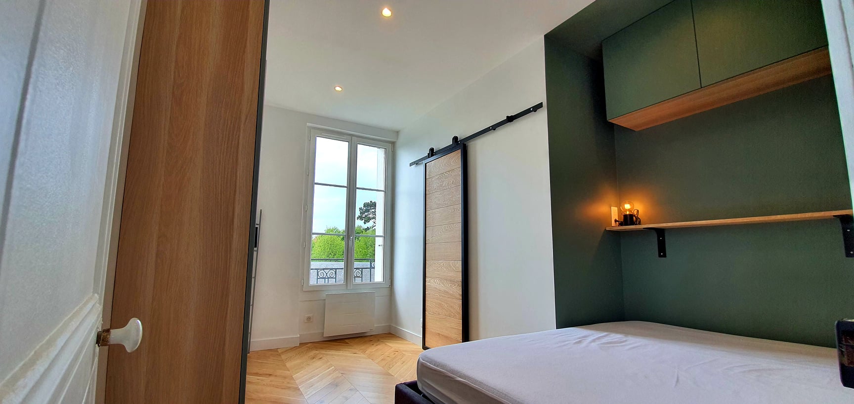 Chambre rénovée dans le 95