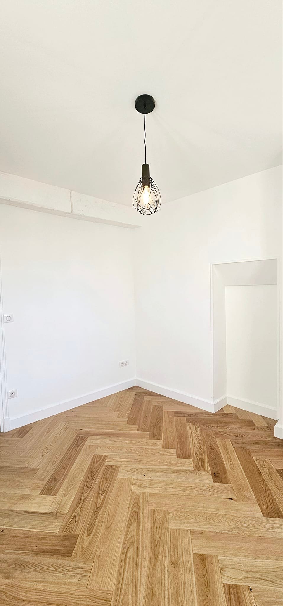 Peinture décoration et parquet massif posé