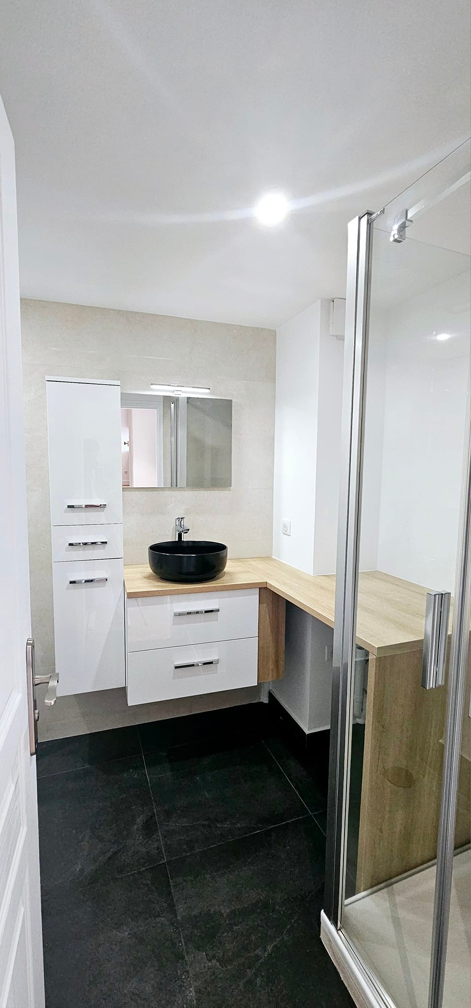 Salle de bain rénovée dans le 95